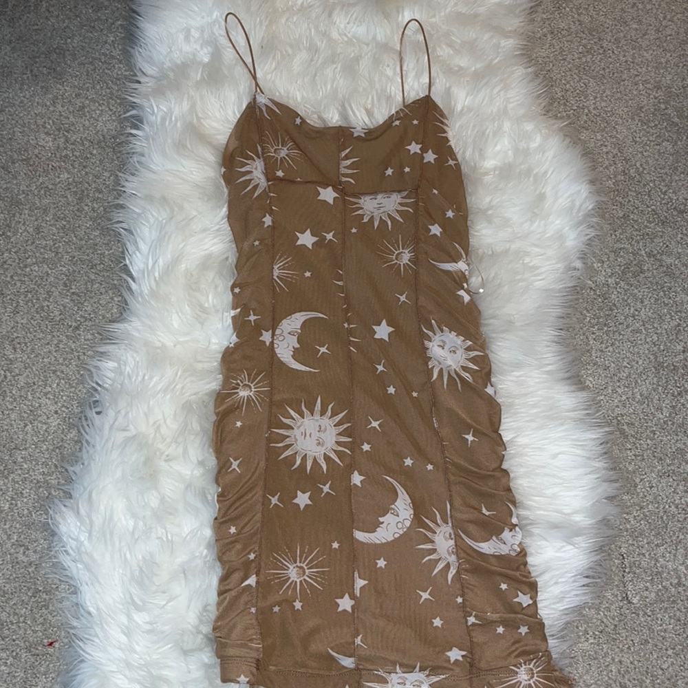 Forever 21 Nude & White Moon Sun mini Dress